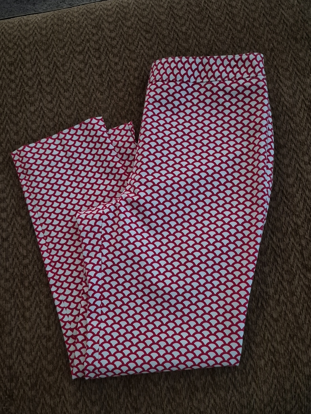 Talbots White and Pink Scallop-Print Skirt